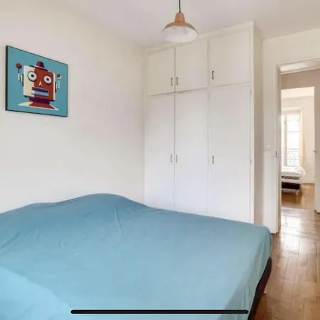 Appartement Vue Sur La Tour Eiffel Daire Paris